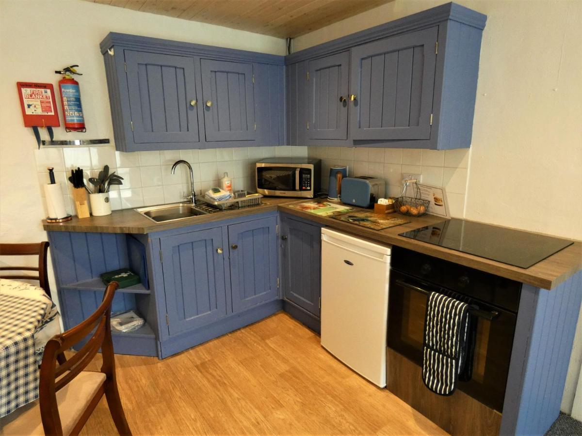 Abergwynant Farm Glamping & Apartments 多尔盖罗 外观 照片