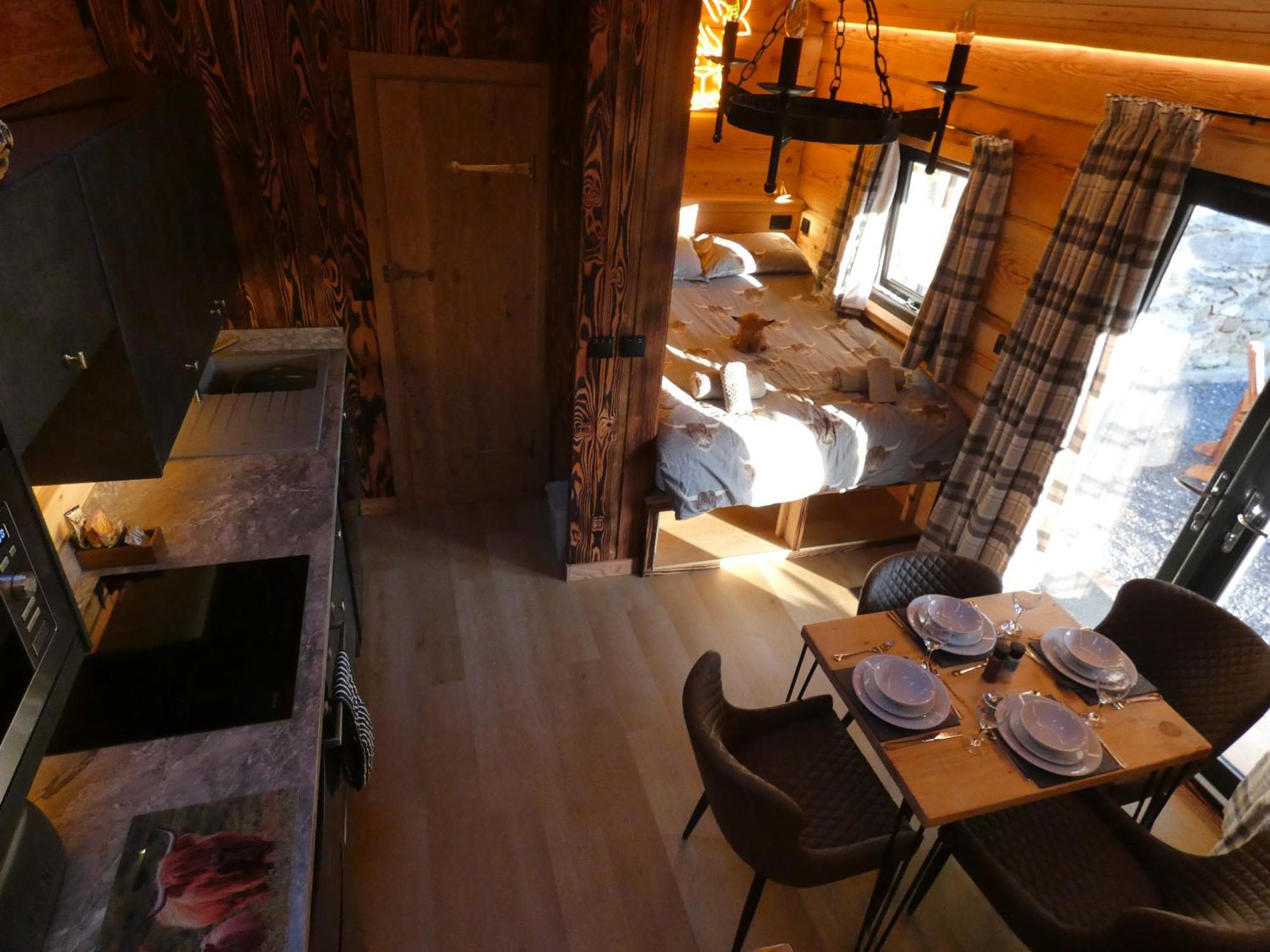 Abergwynant Farm Glamping & Apartments 多尔盖罗 外观 照片