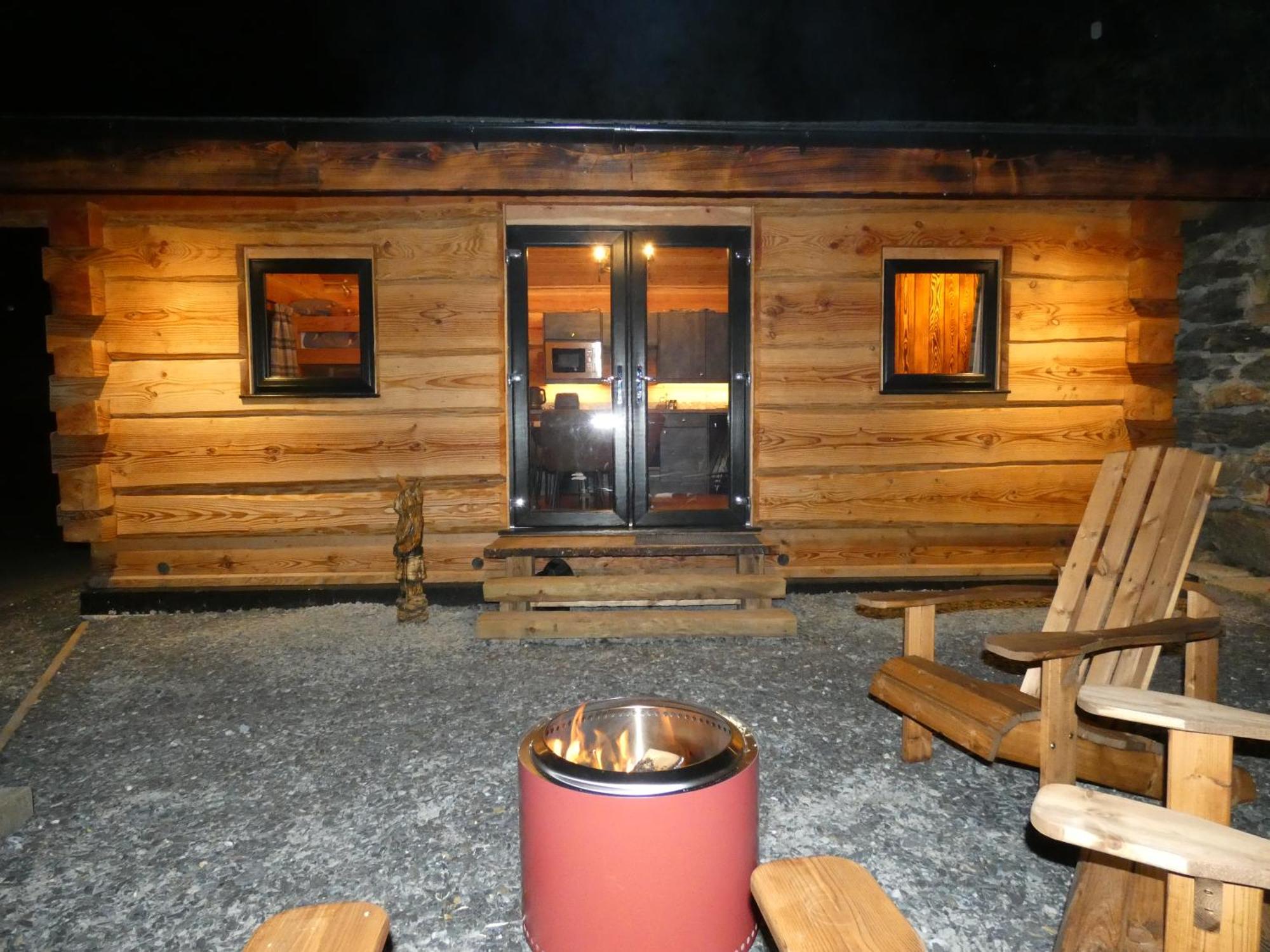 Abergwynant Farm Glamping & Apartments 多尔盖罗 外观 照片