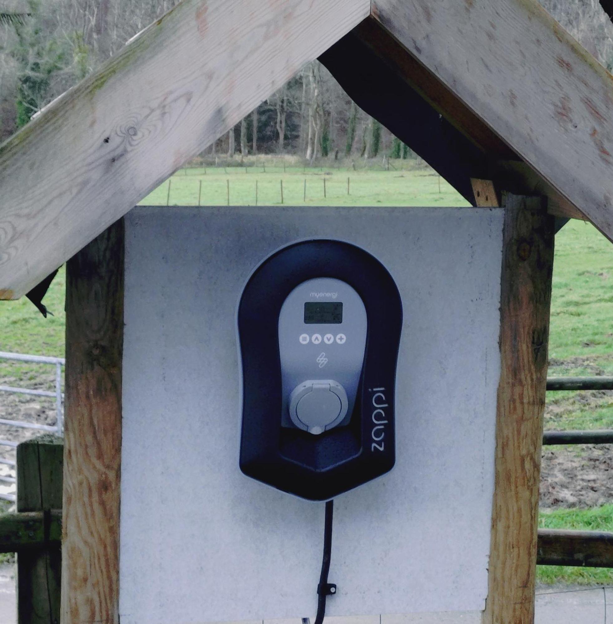 Abergwynant Farm Glamping & Apartments 多尔盖罗 外观 照片
