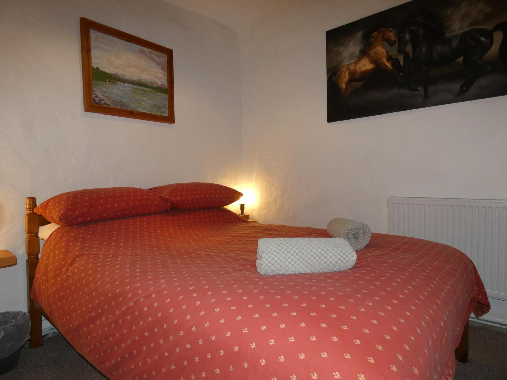 Abergwynant Farm Glamping & Apartments 多尔盖罗 外观 照片