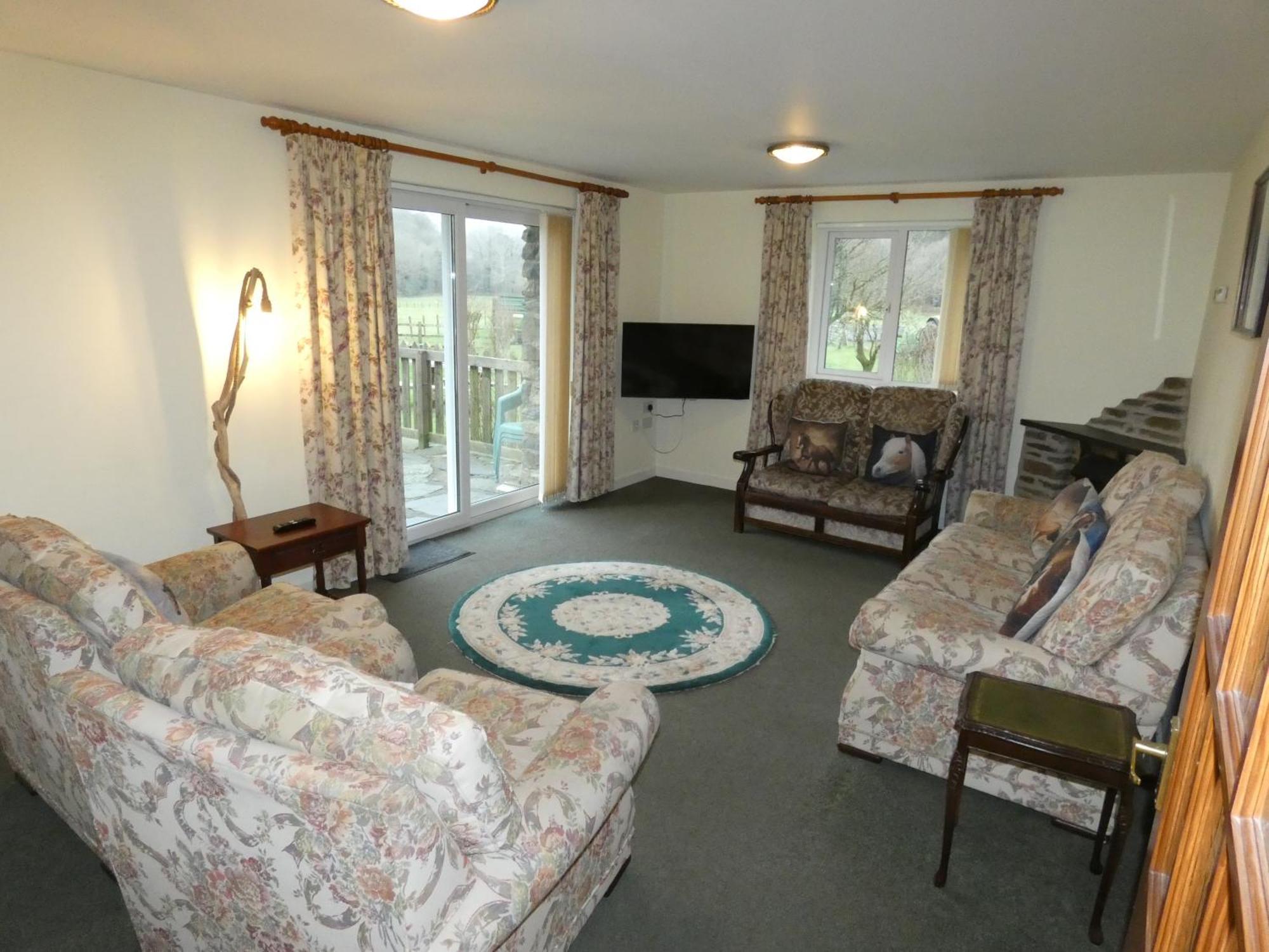 Abergwynant Farm Glamping & Apartments 多尔盖罗 外观 照片